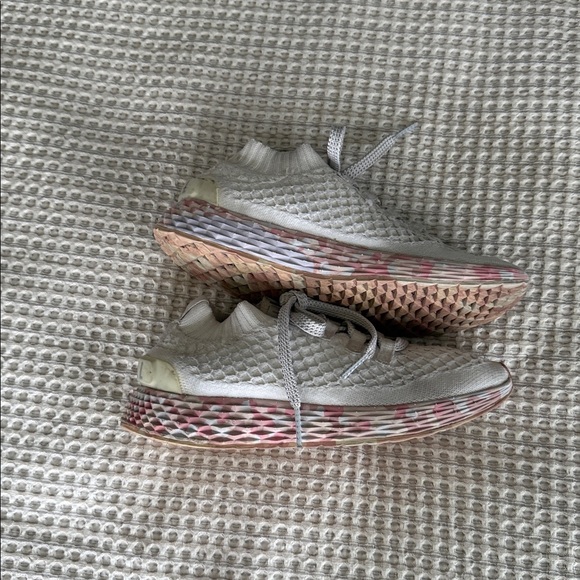 Women’s NOBULL sneakers - Picture 2 of 4